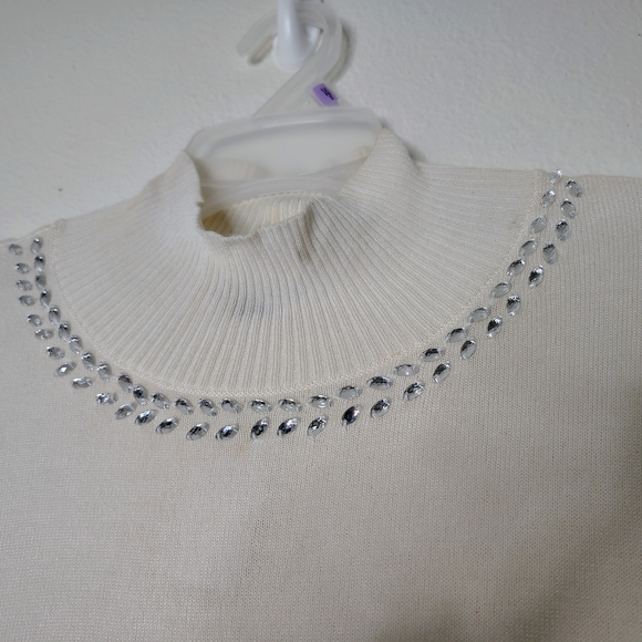 Ann Taylor Factory Embellished Crew Neck Sweater Ivory XL NWT - Yellow Stains - - Picture 5 of 14